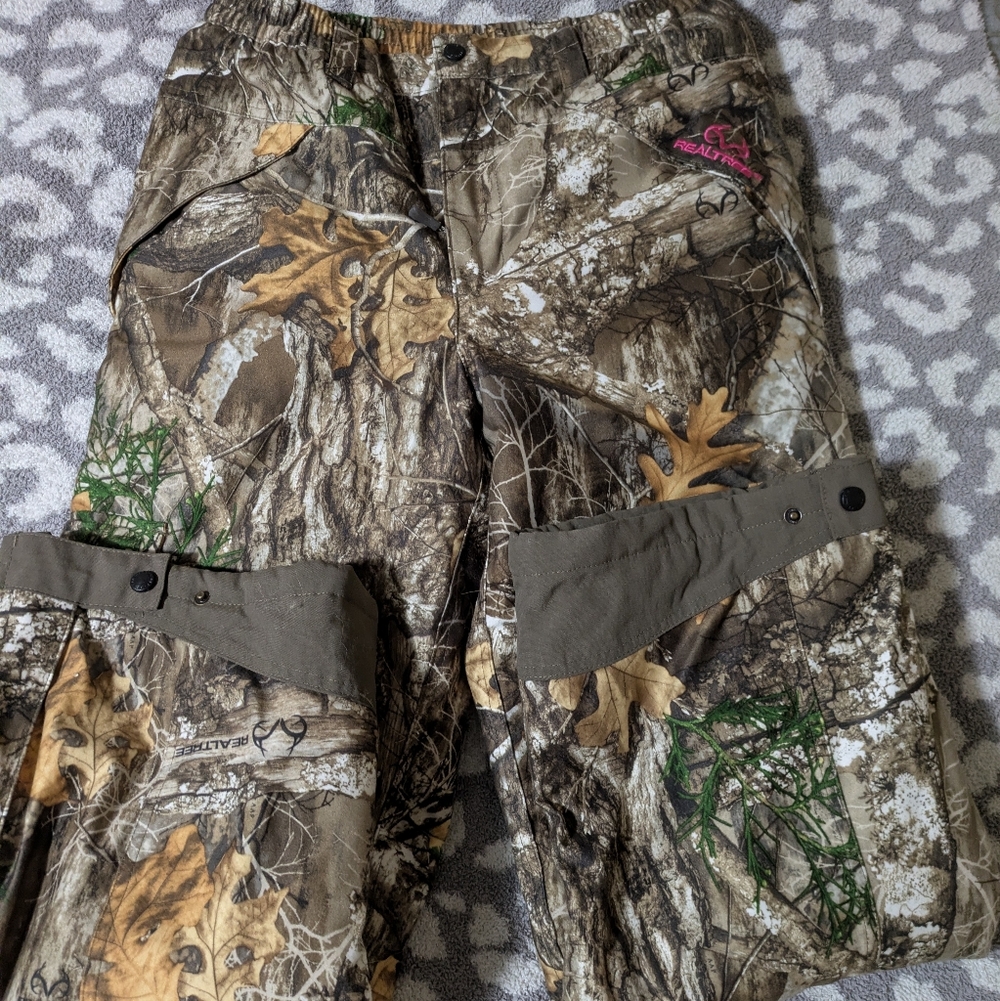 Realtree Camo Women's Hunting Pants with Green and Tan Accents
